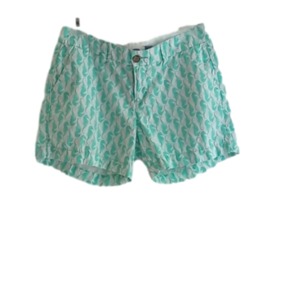 Old Navy | Stylish White and Green High Rise Shorts - Picture 2 of 4